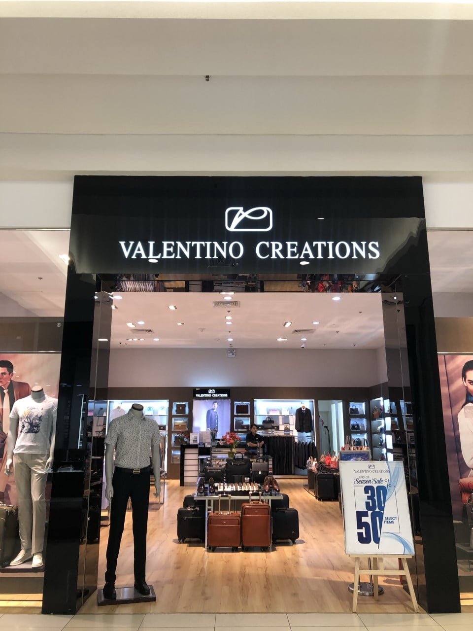 cửa hàng giày tây valentino creations