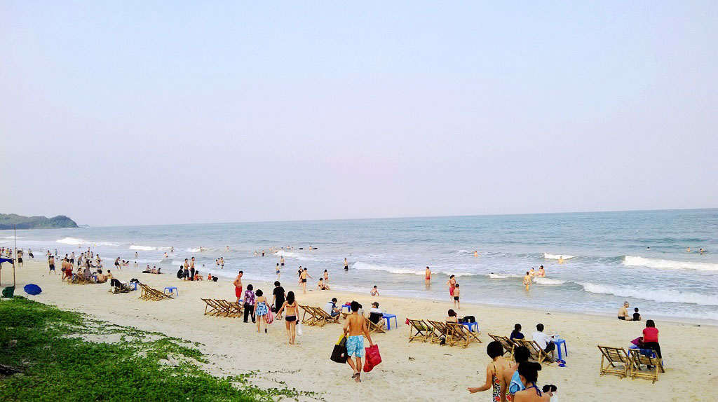 Bãi biển Minh Châu