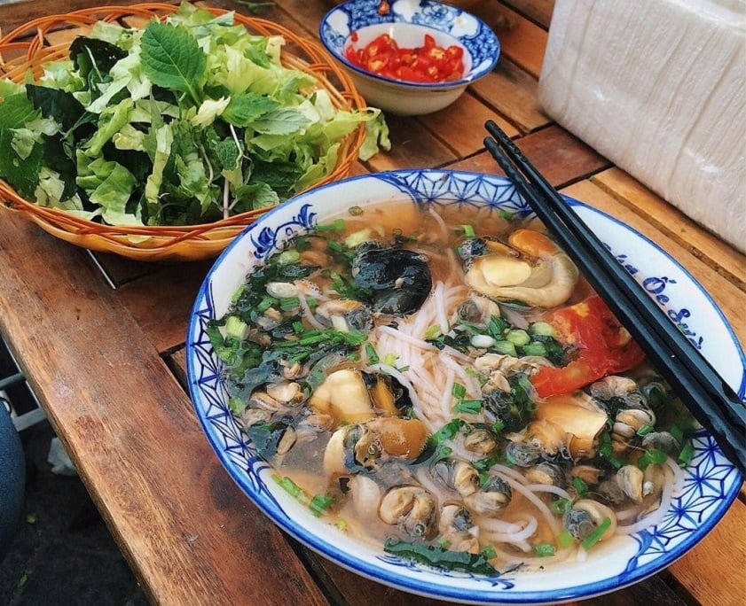 Delightful Snail Noodles at Phương Thanh Restaurant