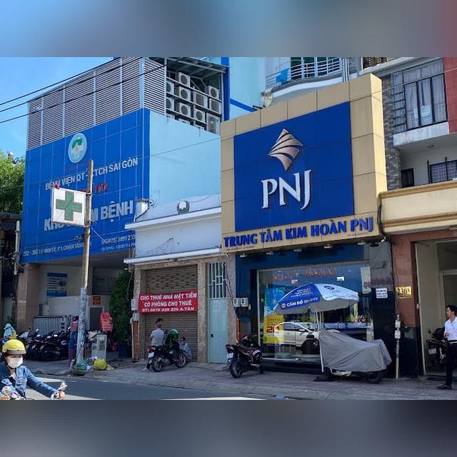 Saigon's PNJ Gold Shop