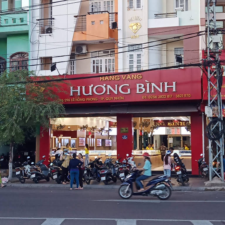 Tiệm vàng bạc Hương Bình