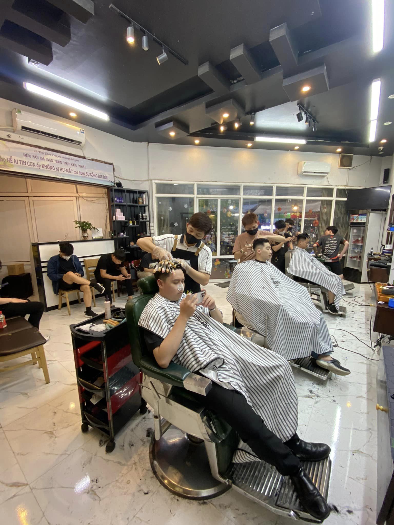 barbershop hà nội - 2vee